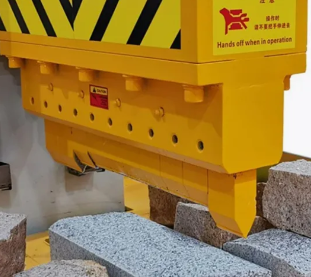 Hydraulic Stone Guillotine Stone Splitting Machine For Curb Kerb Stone Marble Granite Paving Stone