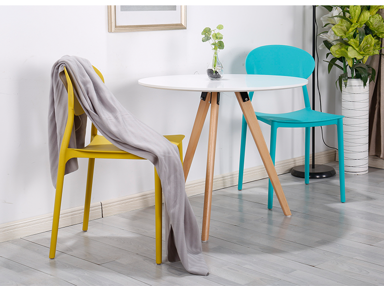 Modern PP Plastic Conference Chairs Stackable For Office Meeting Room