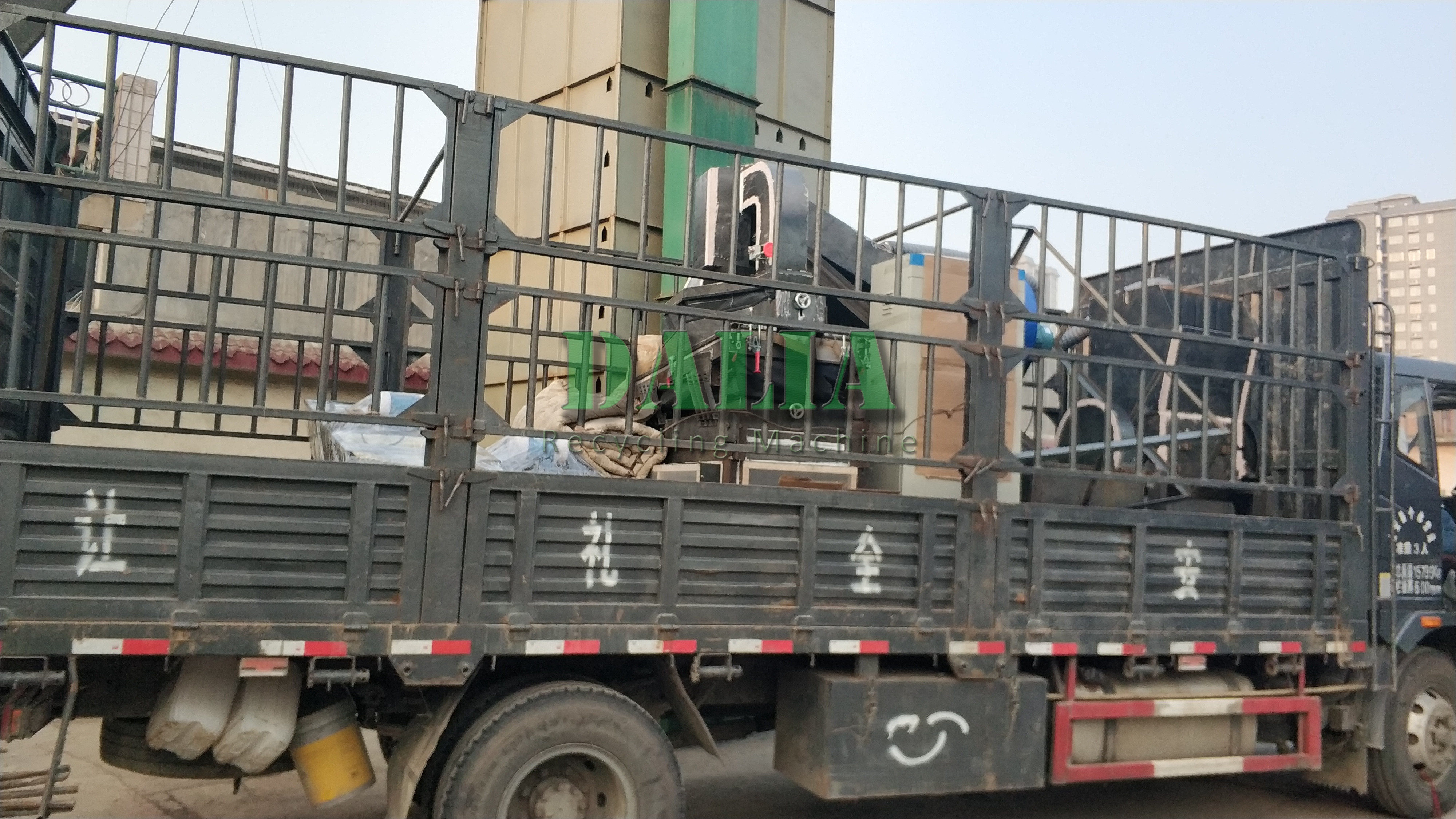 99.9% Recovery Rate Scrap Copper Wire Granulator 300 - 500kg/h Capacity