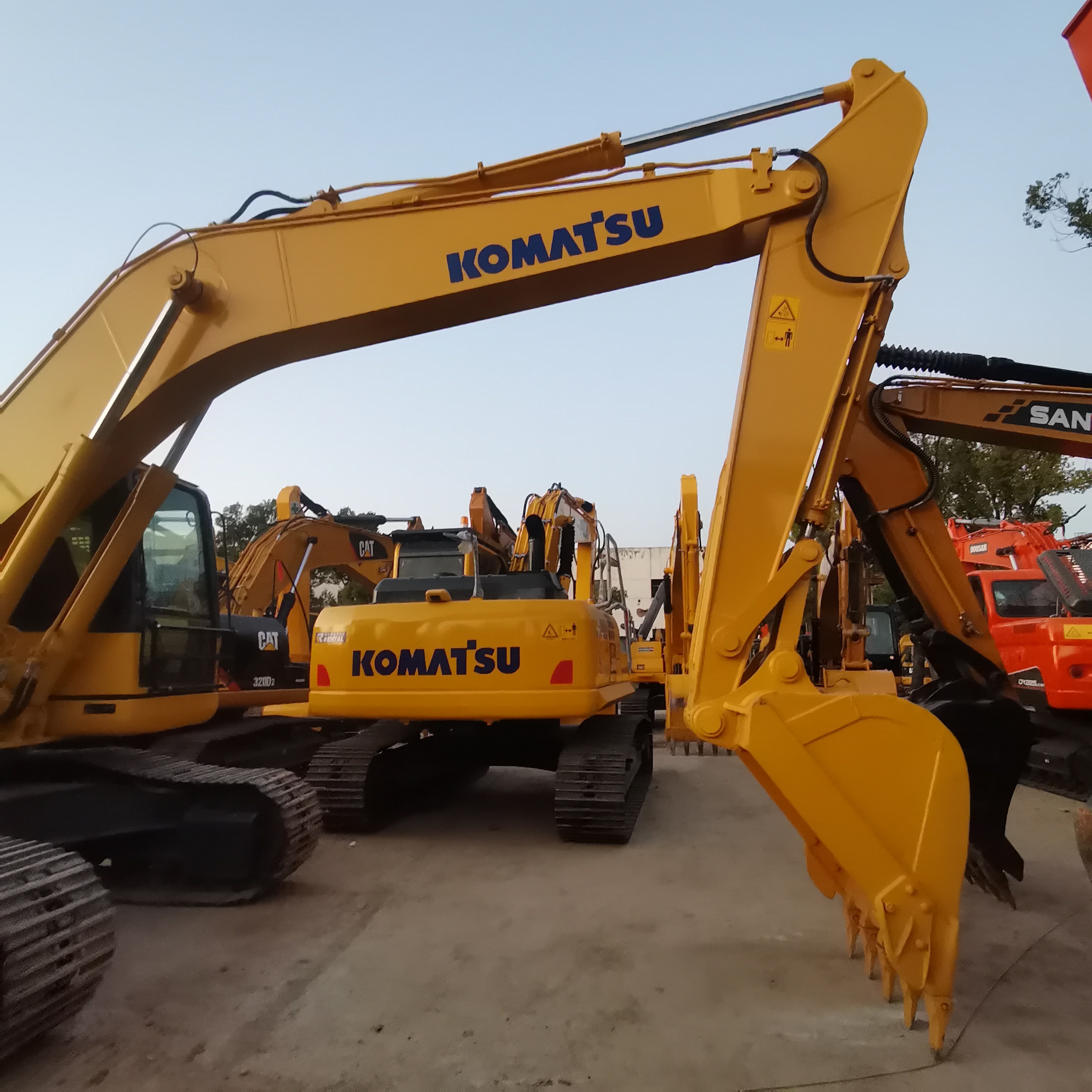 2020 Used Komatsu PC200 Excavator with Original Hydraulic Cylinder and Japan Engine