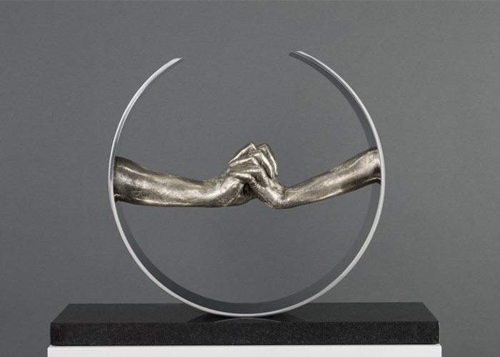 150cm Height Stainless Steel Love Sculpture With Granite Base