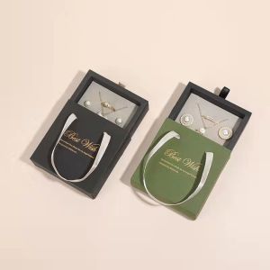 Rectangular Jewelry Packaging Box Elegant Presentation Package Recyclable