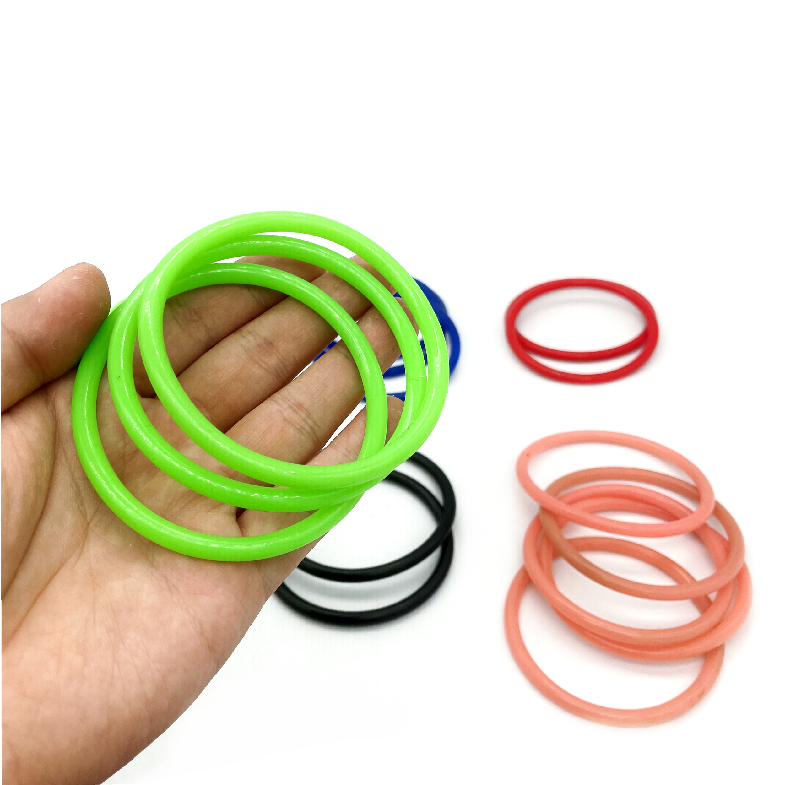 40-90 Shore A Hardness Silicone Rubber O Rings For Food Industry Electronics Medical Automobiles