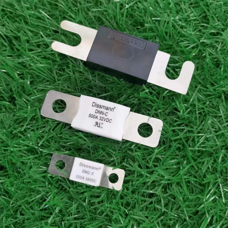 UL Certified DC150V 250A Flat Plug Fuse for Energy Storage System Made in China