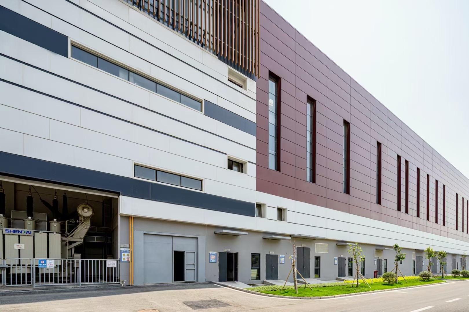Design, Fabrication And Delivery Of Prefabricated Steel Structure Warehouse Construction