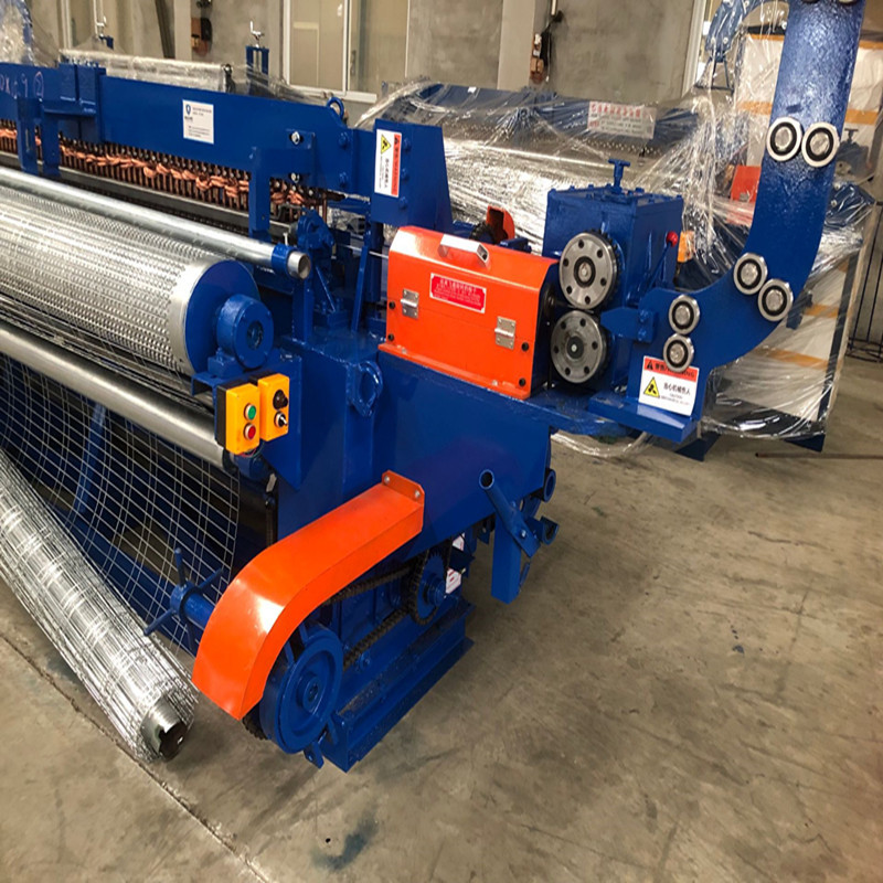 GI Wire Iron Net Roll Mesh Welding Machine Breed Aquatic Mesh 130 Times/Min