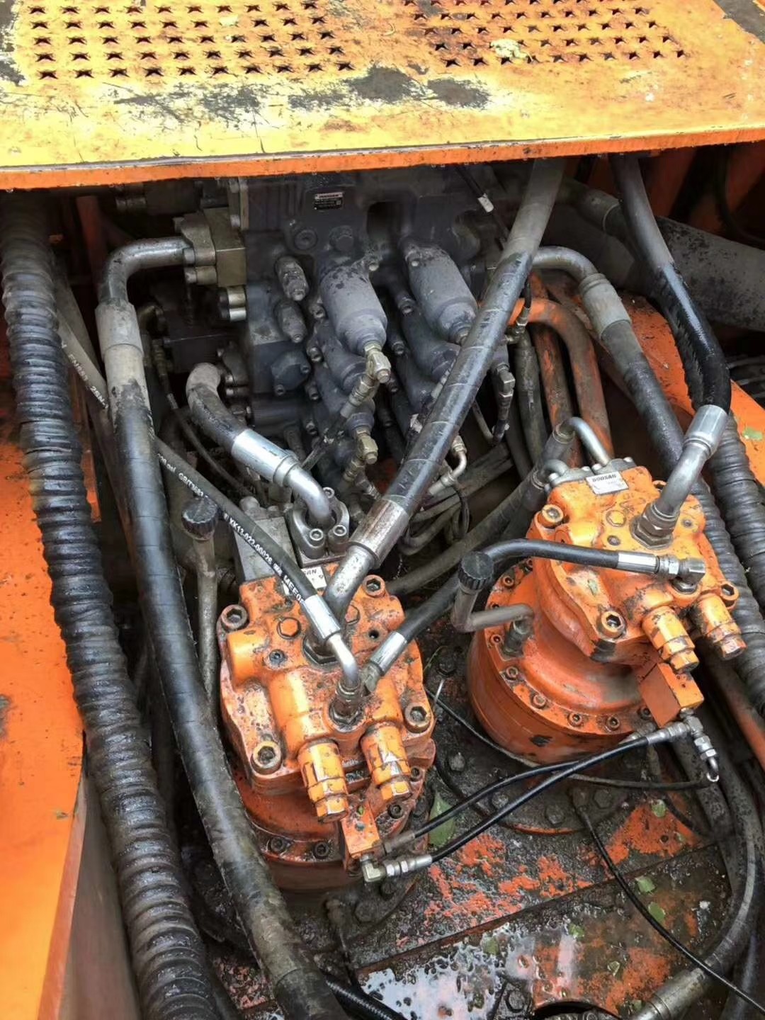 excellent performing doosan DH370 excavator for sale at a competitive price