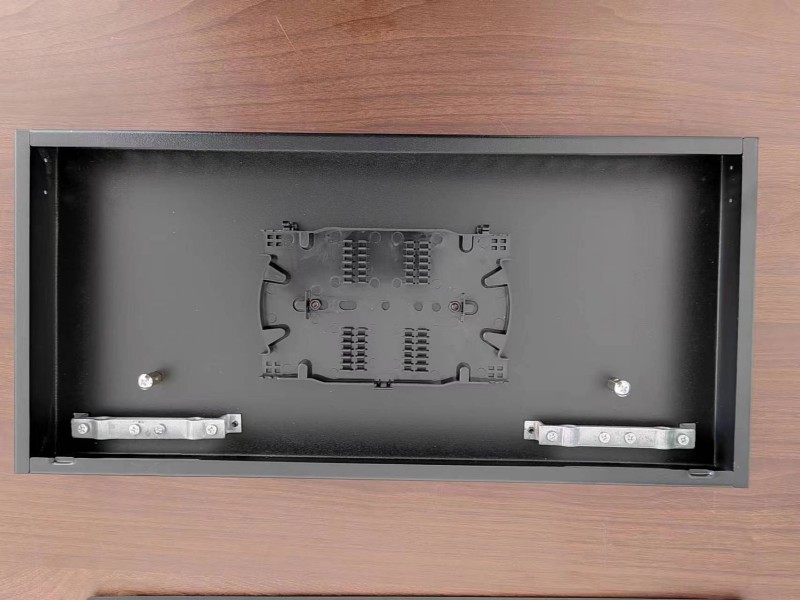 24 Port Rack Mount Fiber Termination Box Patch Panel ODF 24 Cores