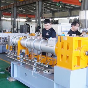 Single Screw Extruder For Efficient Recycling Of HDPE, LDPE, PP, PS, EVA And PE