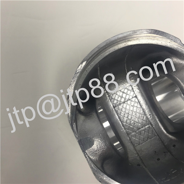 Original Hino V22C Cast Iron Auto Diesel Engine Piston Liner Kit Dia 139mm 13216-1842 13226-1162