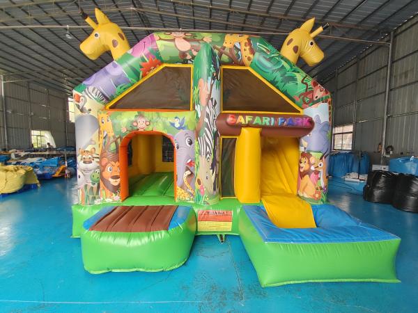 Small Indoor Bounce House Full Printing Giraffe Cartoon Animal Park Castle With