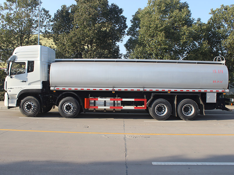 Dong Feng Huge Capacity 31cubic Meter Liquid Loaded Vehicle