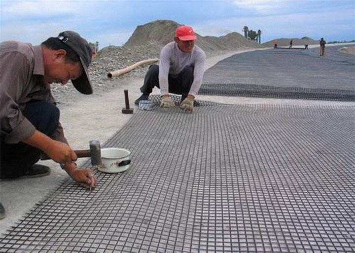 Strength Road Surface High Strength 100m Glass Fiber Geogrid