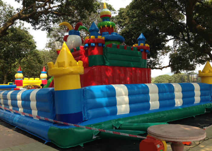 Huge Disney Inflatable Fun City Waterproof 16 X 9m For 3 - 15 Years Old Children
