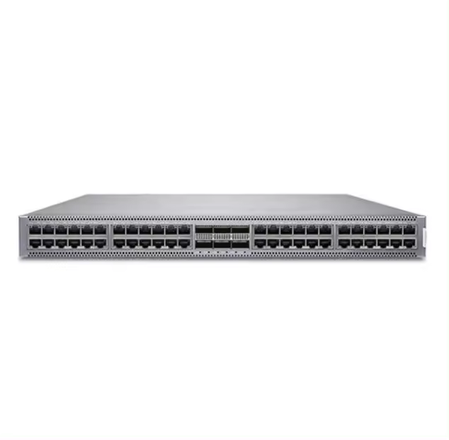 Customized 32 Ports QFX5200-32C-AFI QFX5200 Network Switch with Redundant Fans 2 AC Power Supplies and Back to Front Airflow