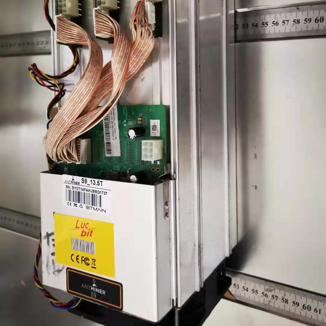 Second Hand BCH BTC BSV Antminer S9 14T 1400W