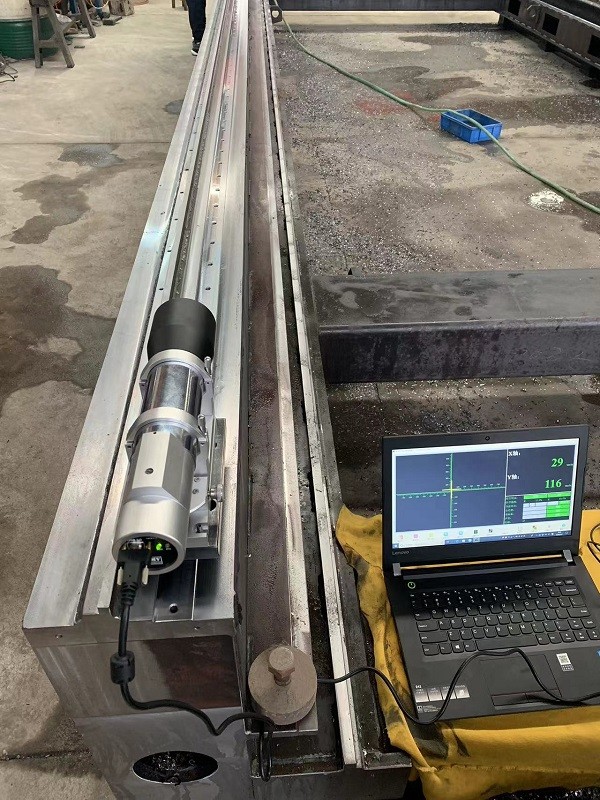 12KW-60KW CNC Fiber Laser Cutting Machinery CTHP6025 CTHP12025 CTHP18035 CTHP24035