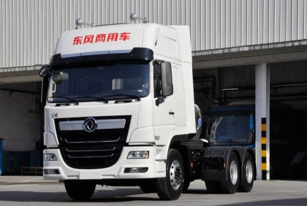 CNG / LNG Transport Trucks , Dongfeng Commercial Vehicles With EURO V Emission