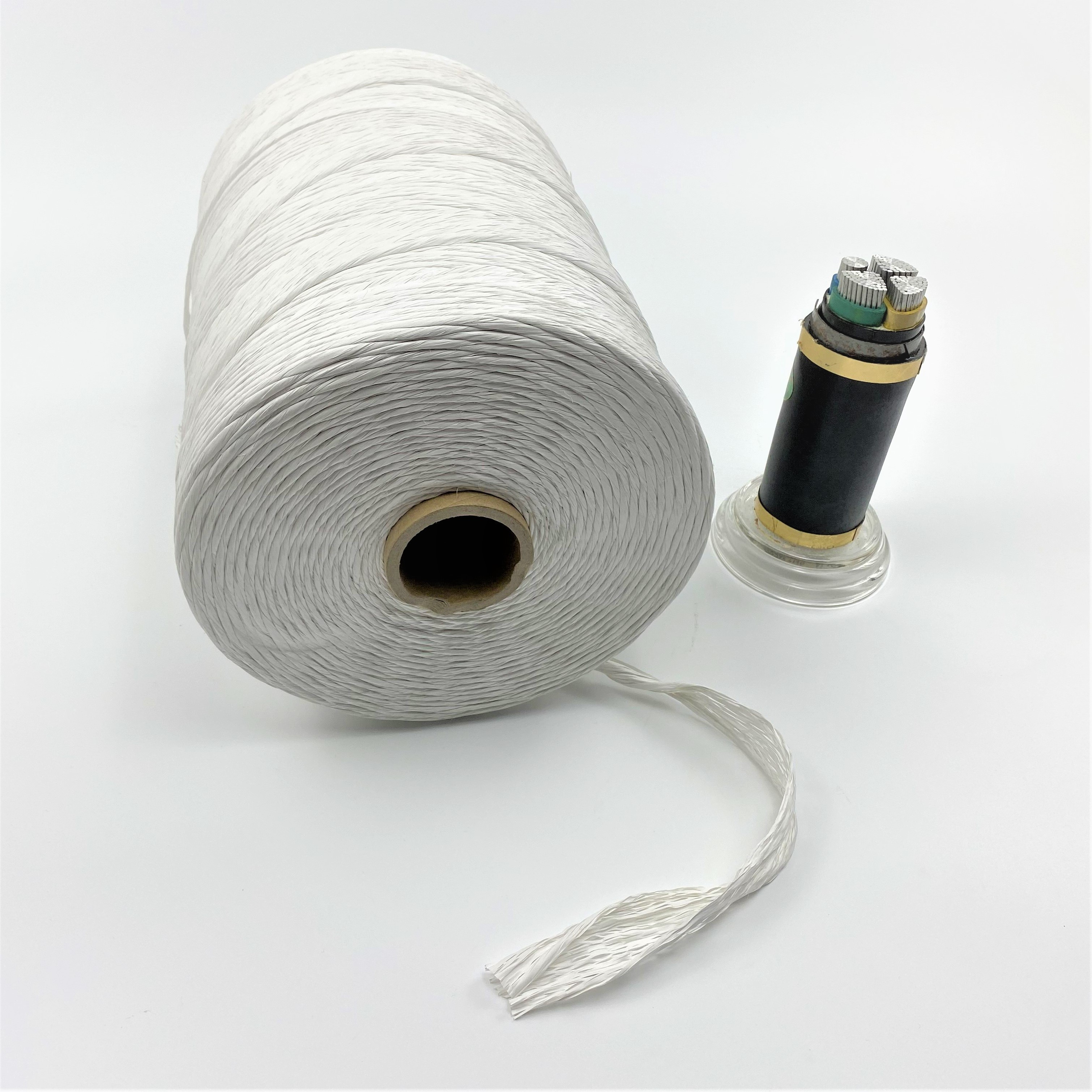 Twisted White 4000 Tex 6000 Tex 8000 Tex PP Filler Yarn For Cable And Wire