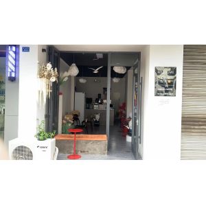 Bird-Safety UV Patterned Folding Windows - Ornilux Avian Protection