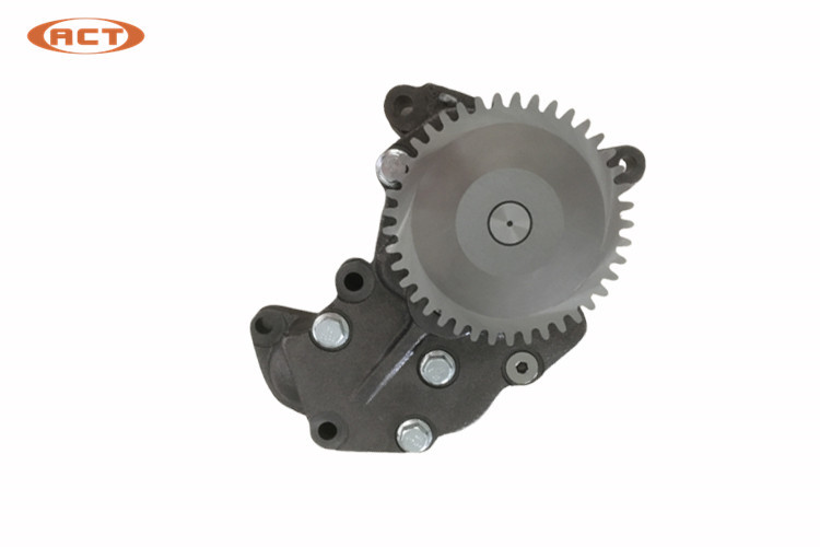 Oil Pump 6221-51-1101 6221511101 Excavator Engine Parts For S6D105