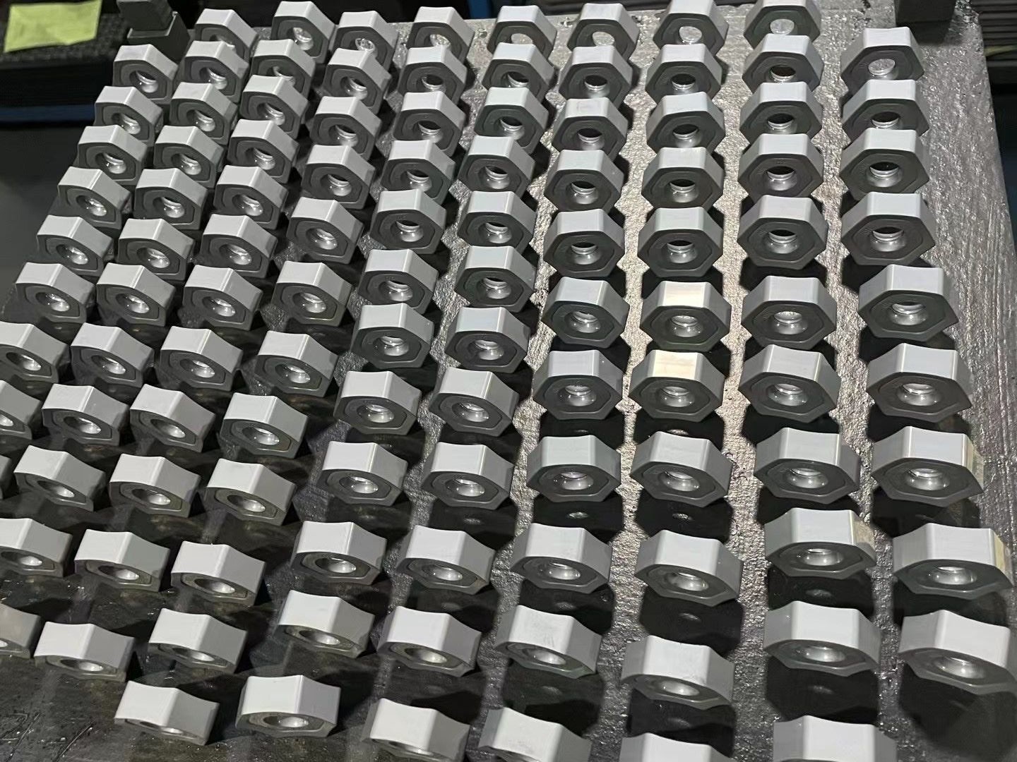 Carbide Parting Coated Carbide Inserts , N151.2 N123 Grooving Tools For Lathe