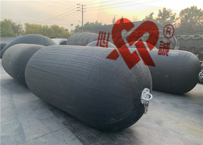 Marine Offshore Yokohama Pneumatic Fender Floating 50kpa Dia3.0X6.0m