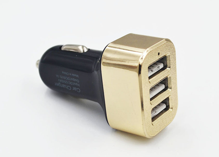 Smart IC Car Accessories Mobile Charger , 5.1A Output Vehicle Phone Charger