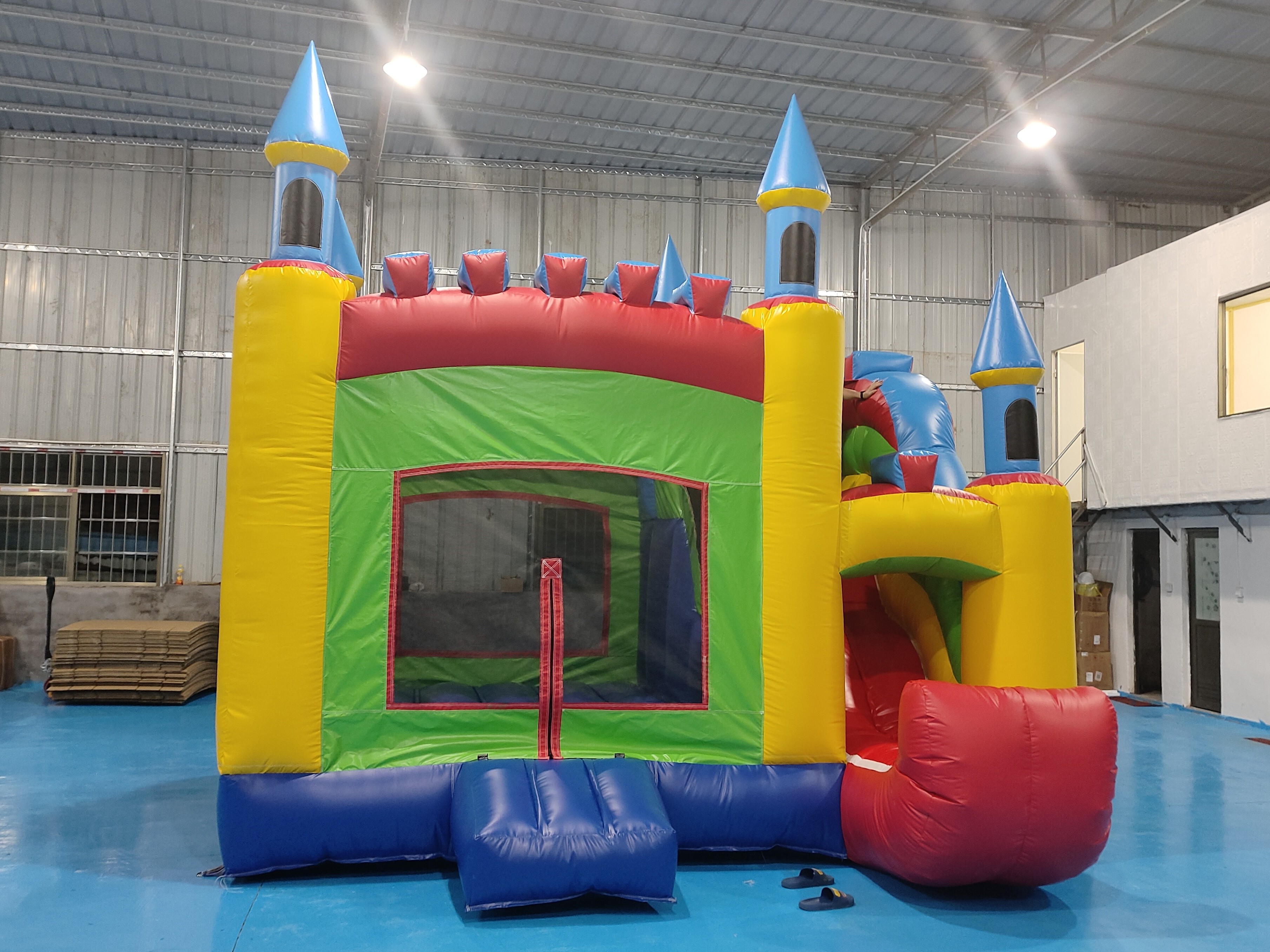 Commercial Grade Bounce House Inflatable Combo Jumping House With Slide Inflatable Bubble Castle For Kids