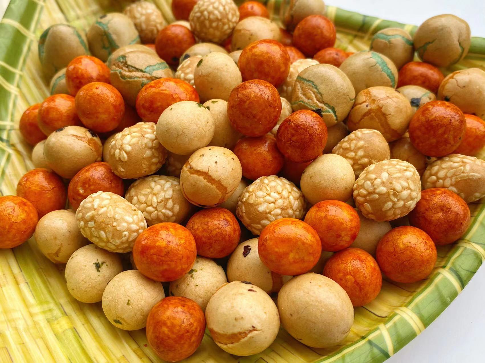Can't miss the delicious snacks peanuts multi-flavor cheese coated peanuts snacks