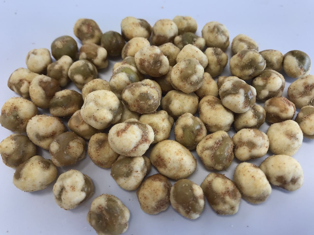 Wasabi Roasted Green Peas
