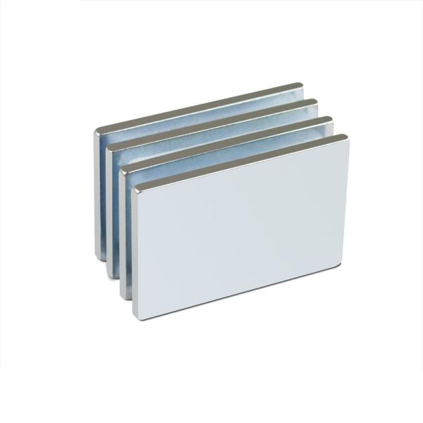 Corrosion Resistant Strong Block Magnets Zinc Coated High Grade N35-N52