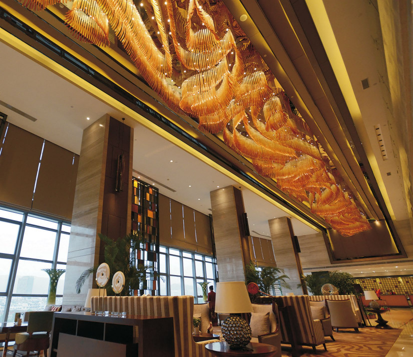 High-Grade Crystal Commercial Luxury Large Chandeliers Customized