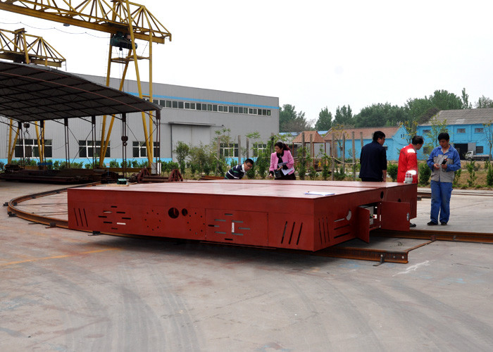 7 T battery operated transfer carriage with large table and running on curved rails