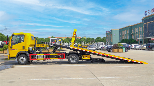 Cheap Price Factory Sale Howo Dongfeng JMC Tow Truck for Sale South Africa