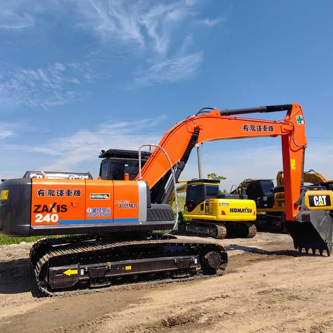 Used Crawl Excavator HItachi ZX240-3 Middle 1.0m3 Bucket Capacity For Construction