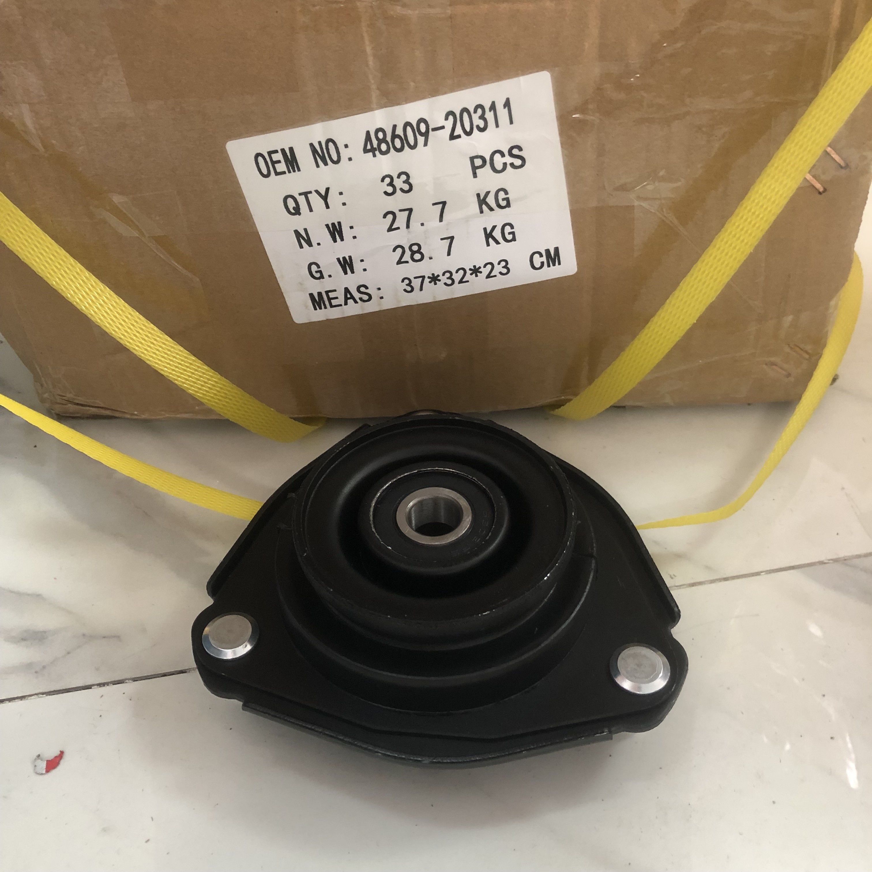 48609-20311 48609-20310 Suspension Strut Mounting For Corona Saloon T21