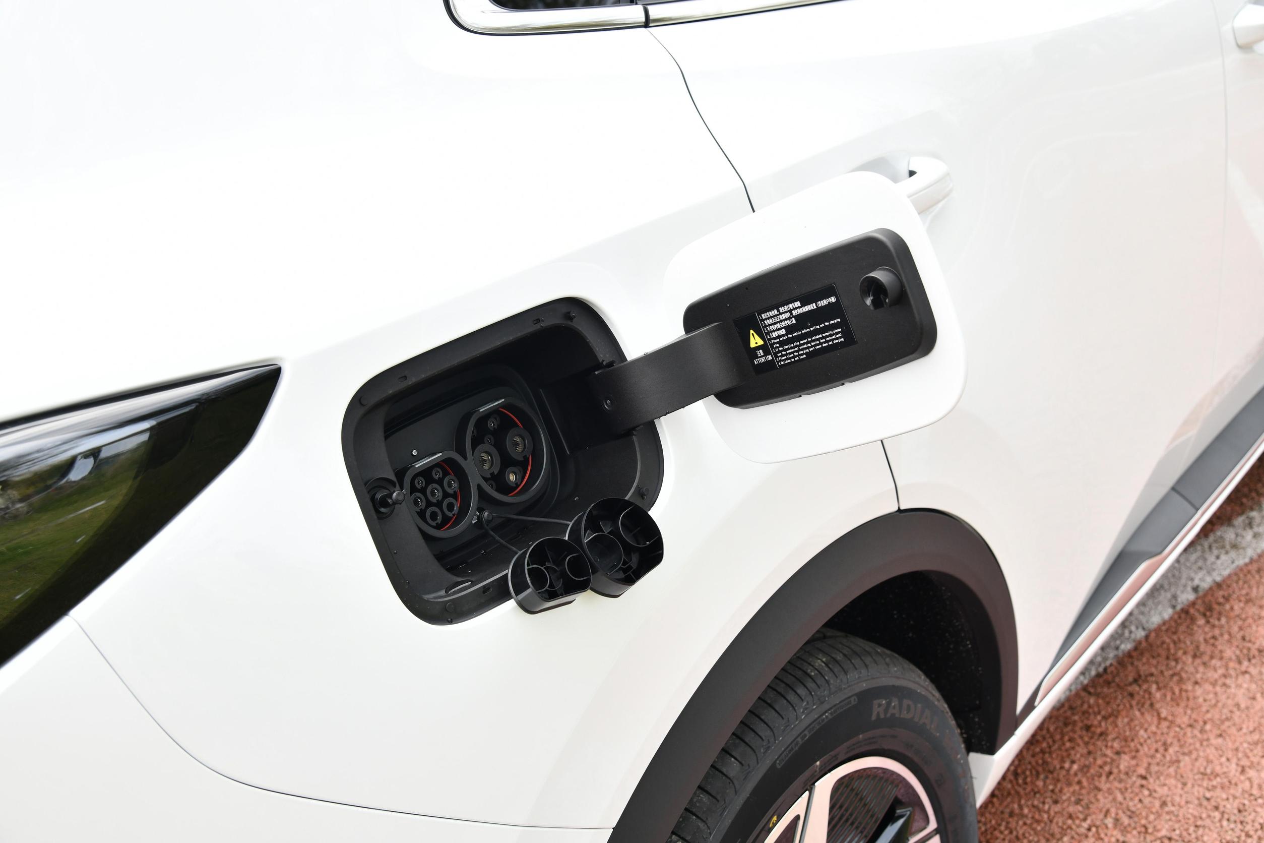Deposit Changan Qiyuan Q05 2024 Auto Plug in Hybrid Electric Cars 4539x1865x1680mm Charging time Fast Charge 0.5 Hours