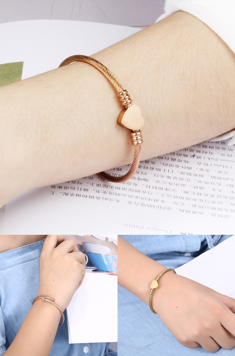 Rhodium Plated Wrist Bangle Bracelet , 18k Gold Heart Shape Bracelet For Ladies