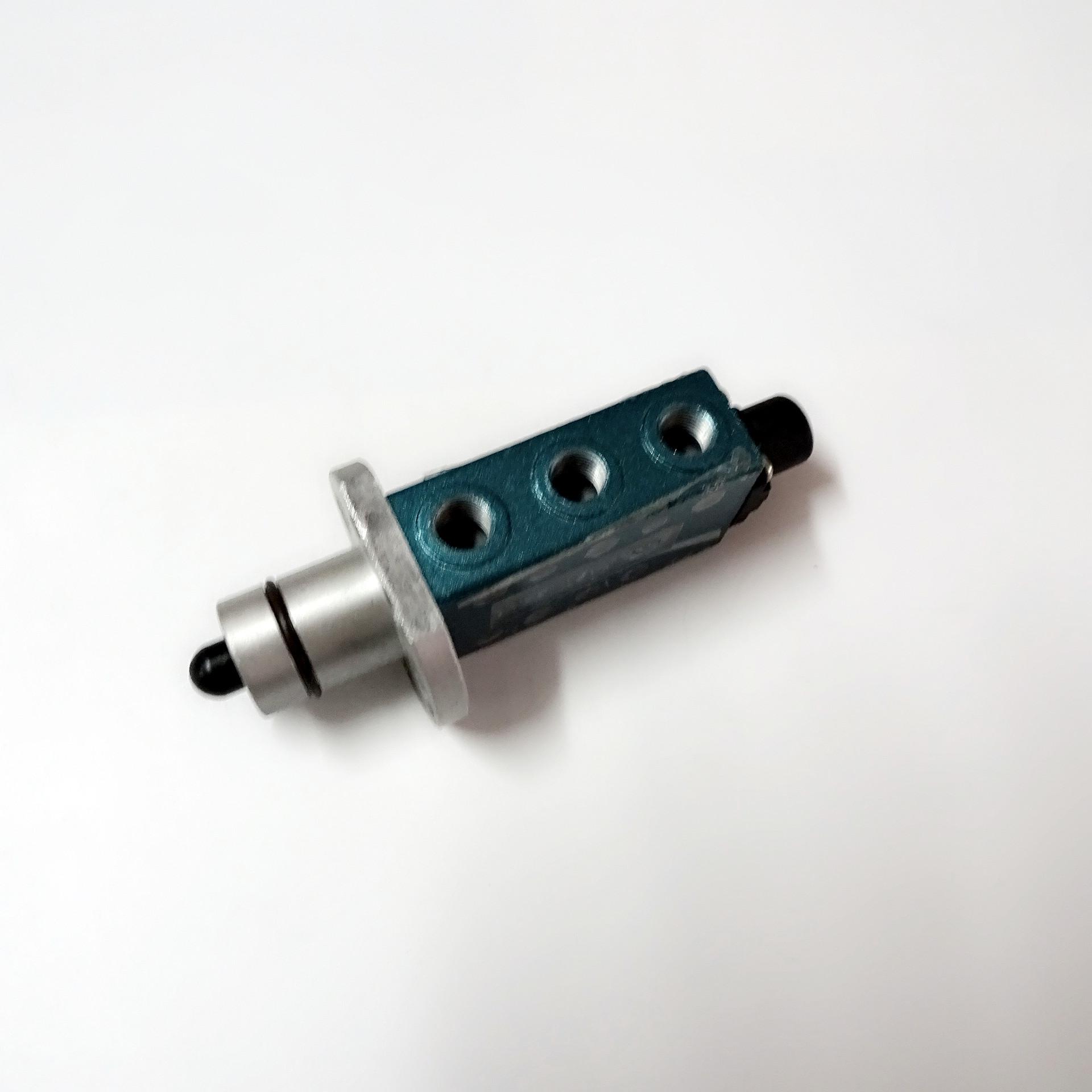 Factory Wholesale Original Fast Gearbox Transmission Spare Parts Double H Valve For DONGFENG