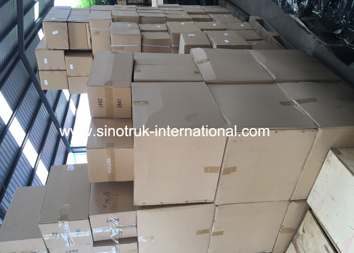 Heavy Duty Truck Spare Parts Truck Air Filter WG9725190102 For Diesel Generator