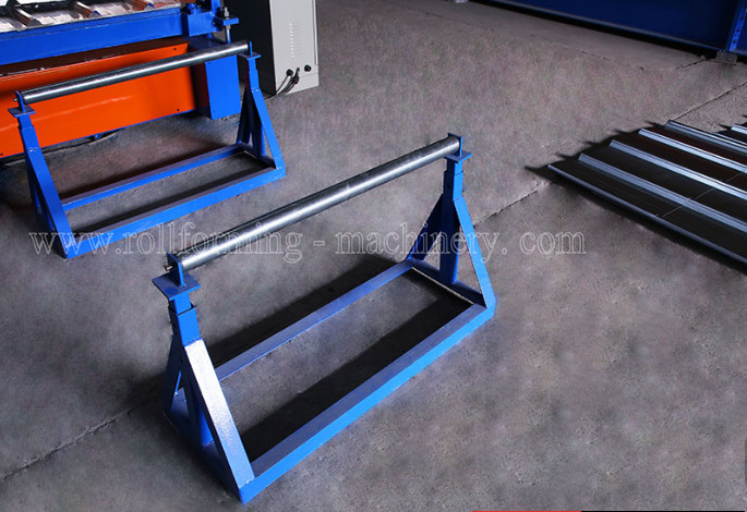 0.45mm Roof Panel Forming Machine With Manual Decoiler