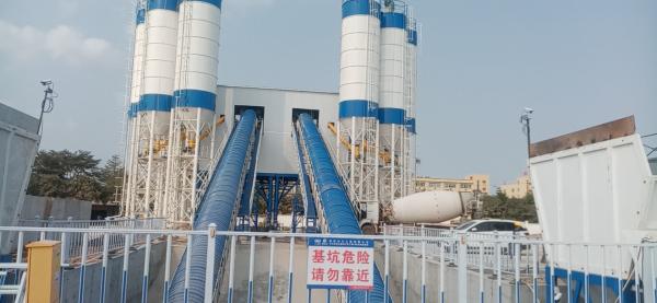 HZS180 Automatic Ready Concrete Batching Mixing Plant With Belt Conveyor / Twin