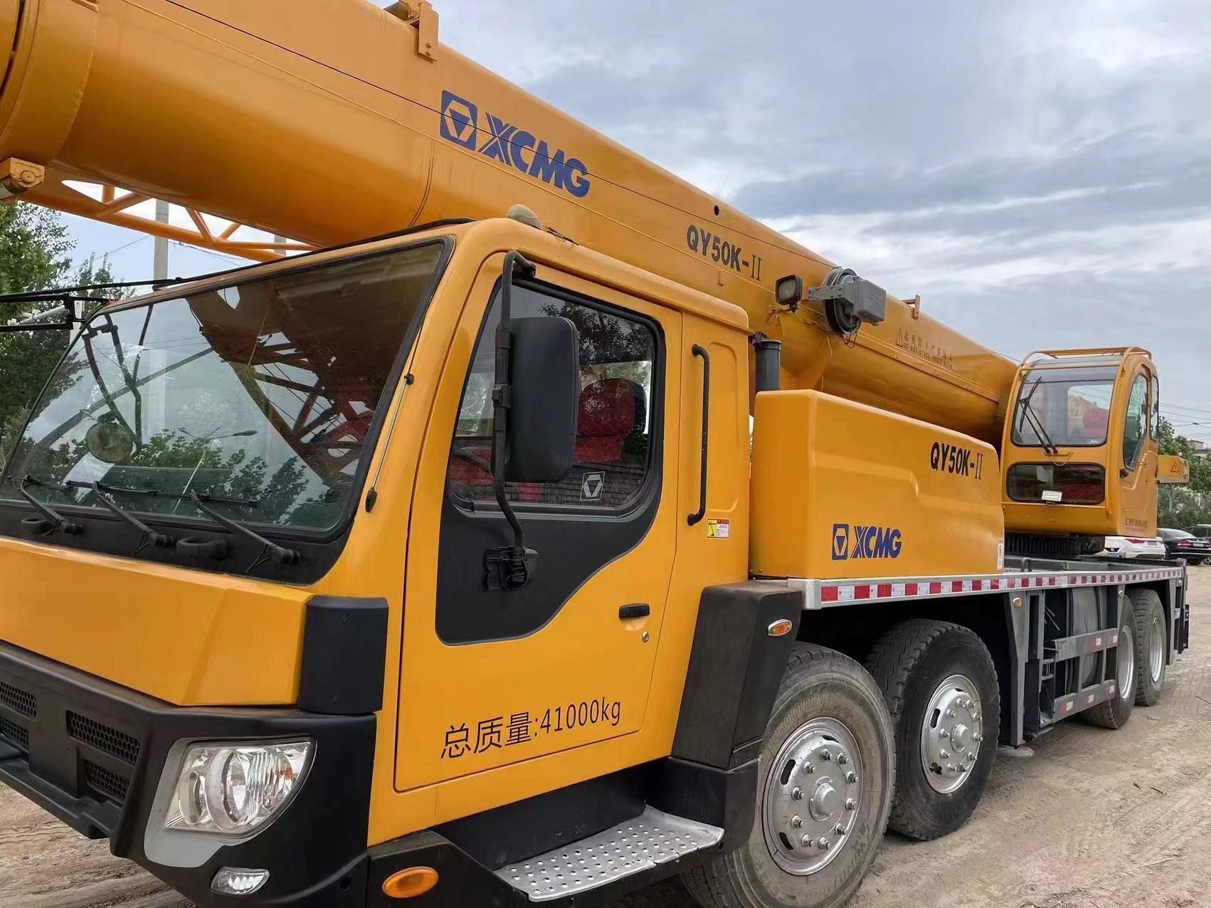 50T Hydraulic Old Crane Truck QY5OK XCMG Mobile Crane