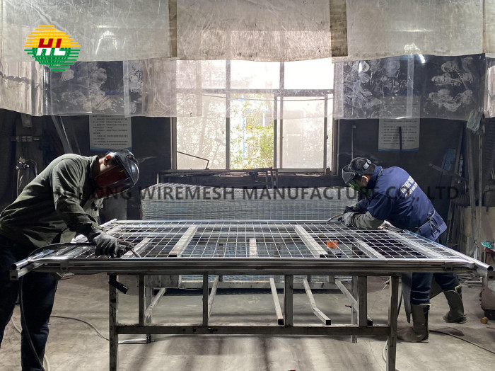 Easily Assembled Australian Temporary Fencing Outdoor Metal Steel Silver Security Panels