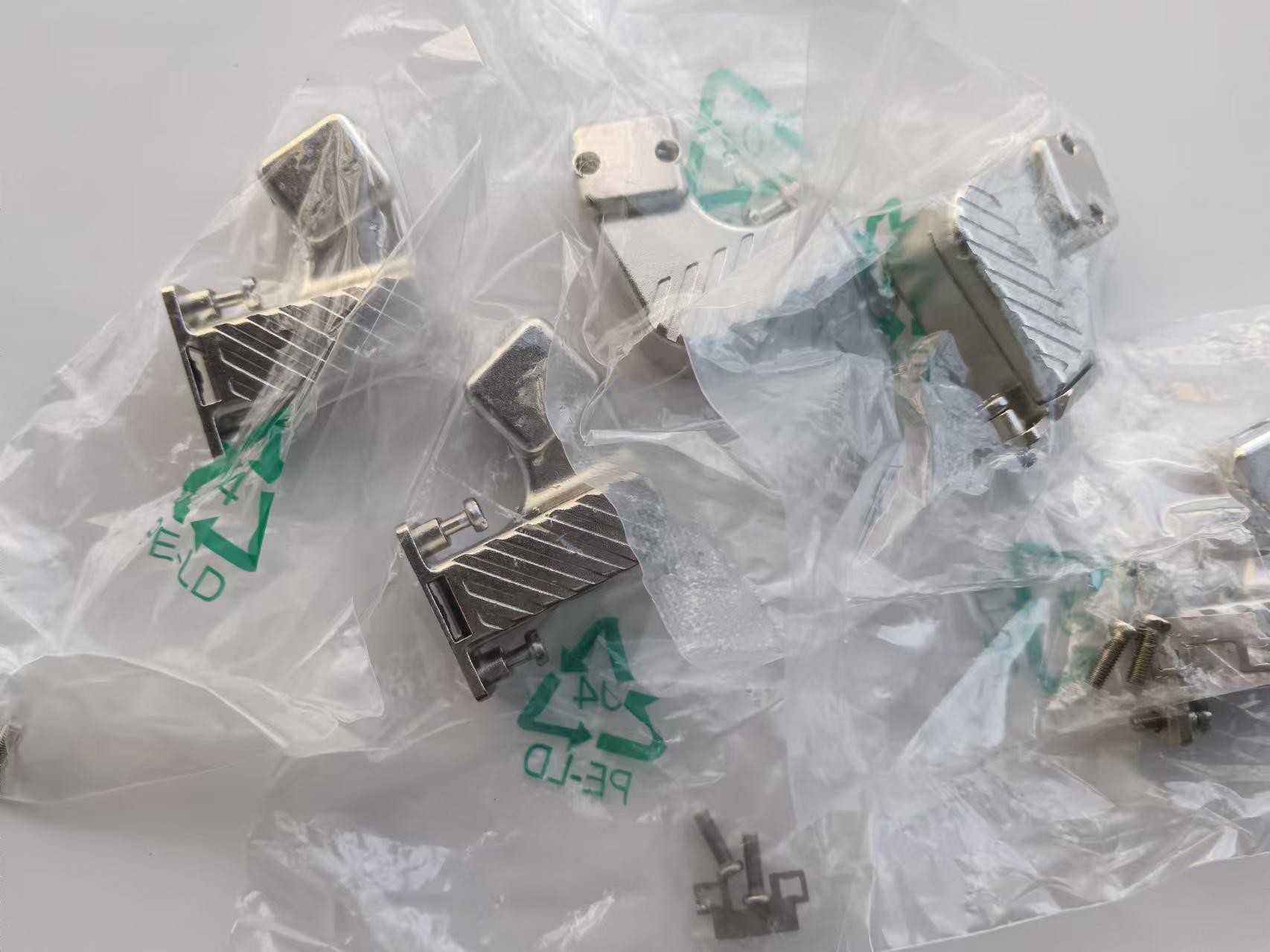 Silver Color 100V Servo Motor Cable Connectors 2 Pin