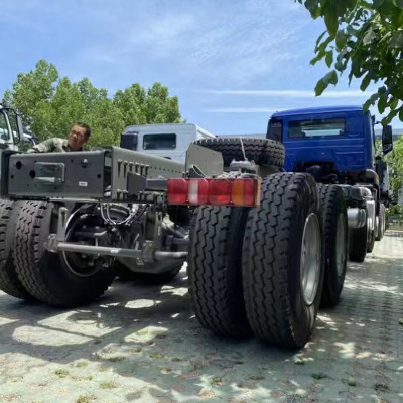 Right Hand Drive 8X4 12 Wheels 380HP Tipper Dump Trucks