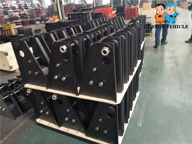 Middle Holder Truck Trailer Spare Parts With 12mm Thickness Equalizer Beam