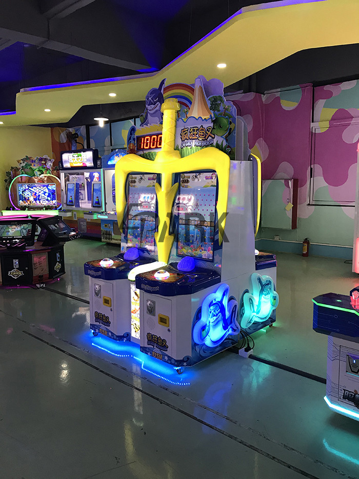 Crazy Harpoon Lottery Arcade Redemption Game Machine For Amusement Park