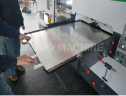 JIGUO BMY-1680P Semi Automatic Die Cutting And Stripping Machine